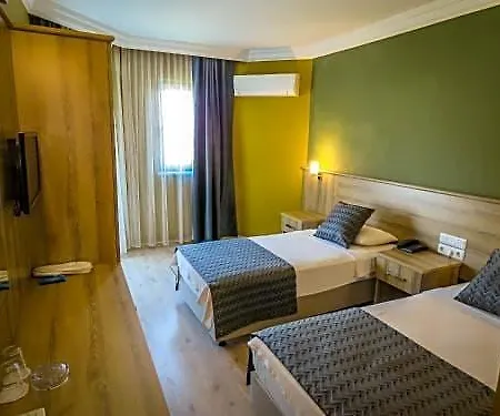 Otel Remer 3*