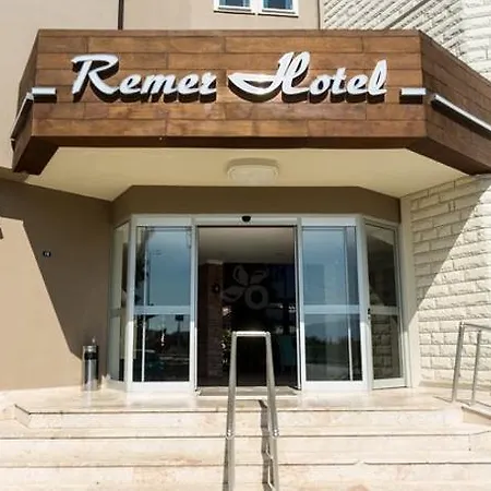 Remer Отель